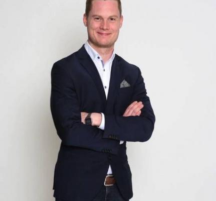 Florian Dobin: Vom Sinn der Weltbetrachtung aus mehreren Perspektiven